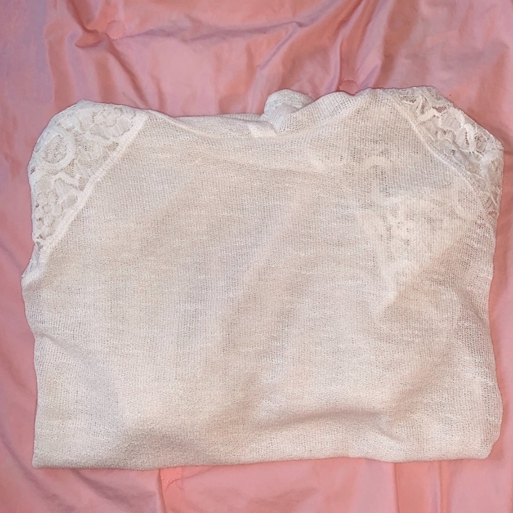 ✰EYESHADOW lace long sleeve top with hood